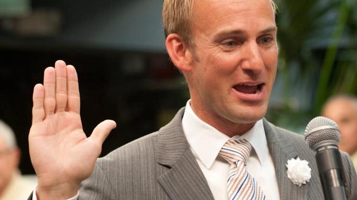 Michael Grieco takes the oath of office during a swearing-in ceremony at Miami Beach City Hall in 2013. He dropped formidable bids for mayor and re-election to the commission this summer after the Miami Herald began reporting on his secret ties to a political fundraising group.