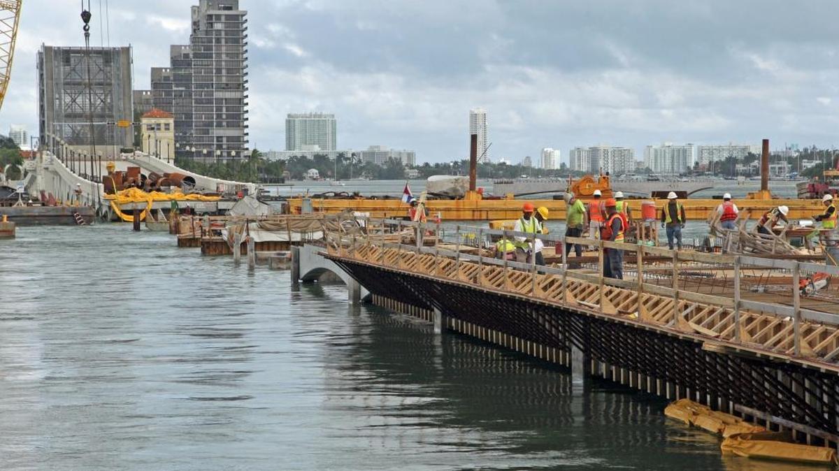 The Venetian Causeway is closed while ongoing renovations and construction of the historic bridge are underway on Monday, Nov. 30, 2015, just days before Art Basel.