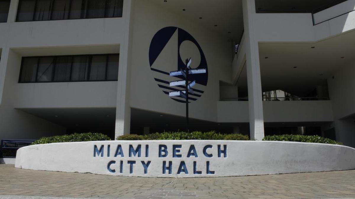 
The Miami Beach City Commission talked convention center hotel and land use regulations in North Beach at Friday’s meeting.
