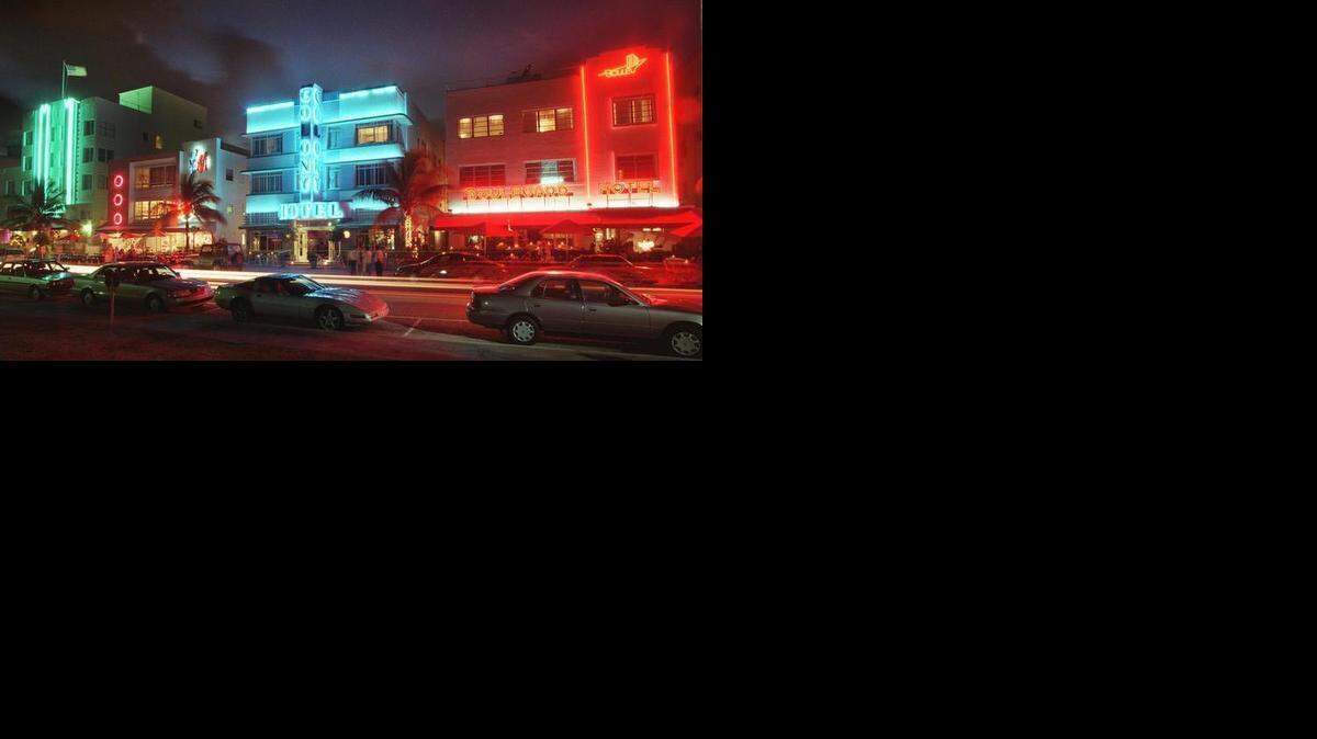 
Ocean Drive in the historic Art Deco District on Miami Beach.
