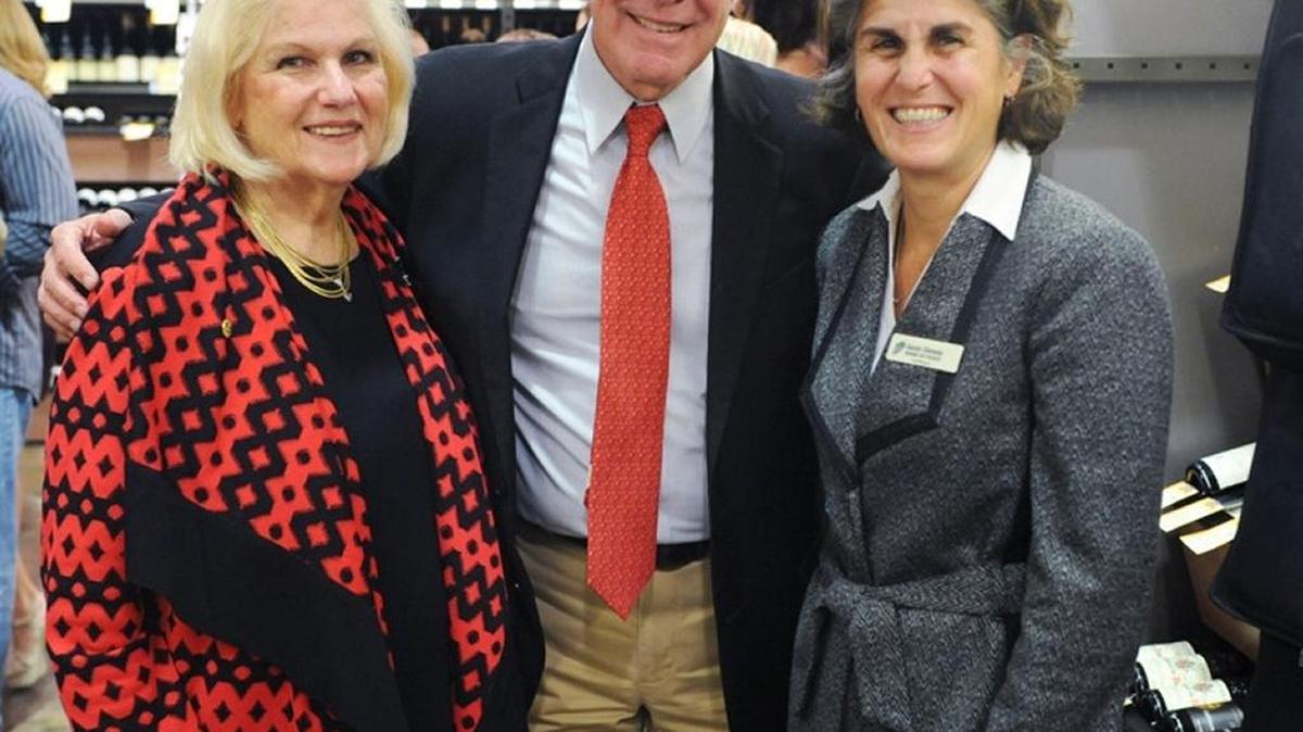 Miami Beach Commissioner Joy Malakoff, New World Symphony President/CEO Howard Herring & Total Wine Regional V.P. Sandy Clemens at Total Wine’s pre-opening reception.
