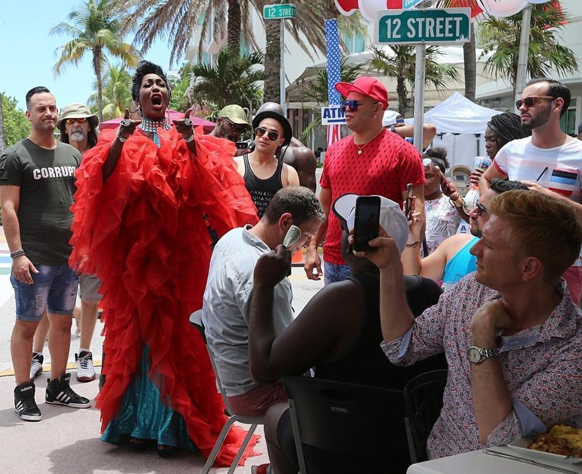 Drag artist Fantasia Royale at the “Last Party-Last Dance” at Palace Bar on its closing day on July 4, 2017.
