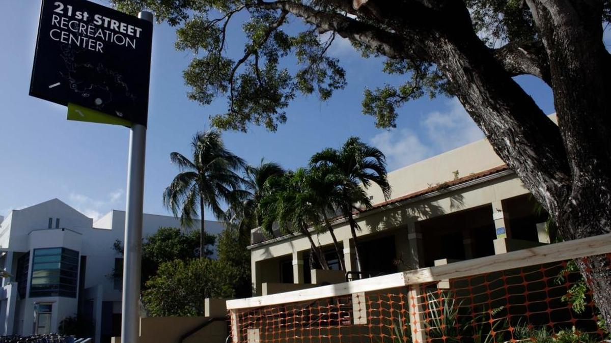 The 21st Street Recreation Center will be torn down in early January to make way for the expansion of the Miami Beach Convention Center. The nearby Carl Fisher House will be restored.