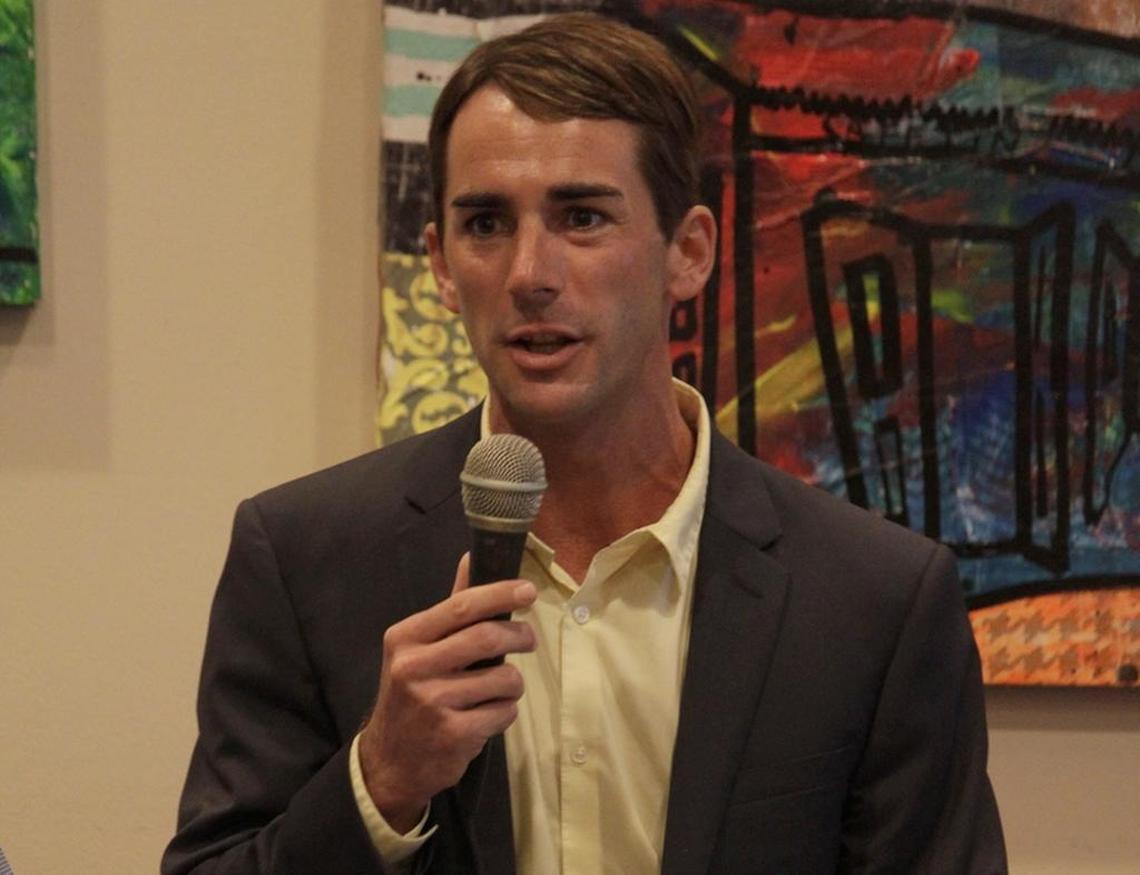 Isaiah Mosley speaks at a 2015 candidates forum in Miami Beach.