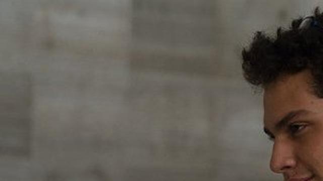 
Israel Hernandez-Llach
