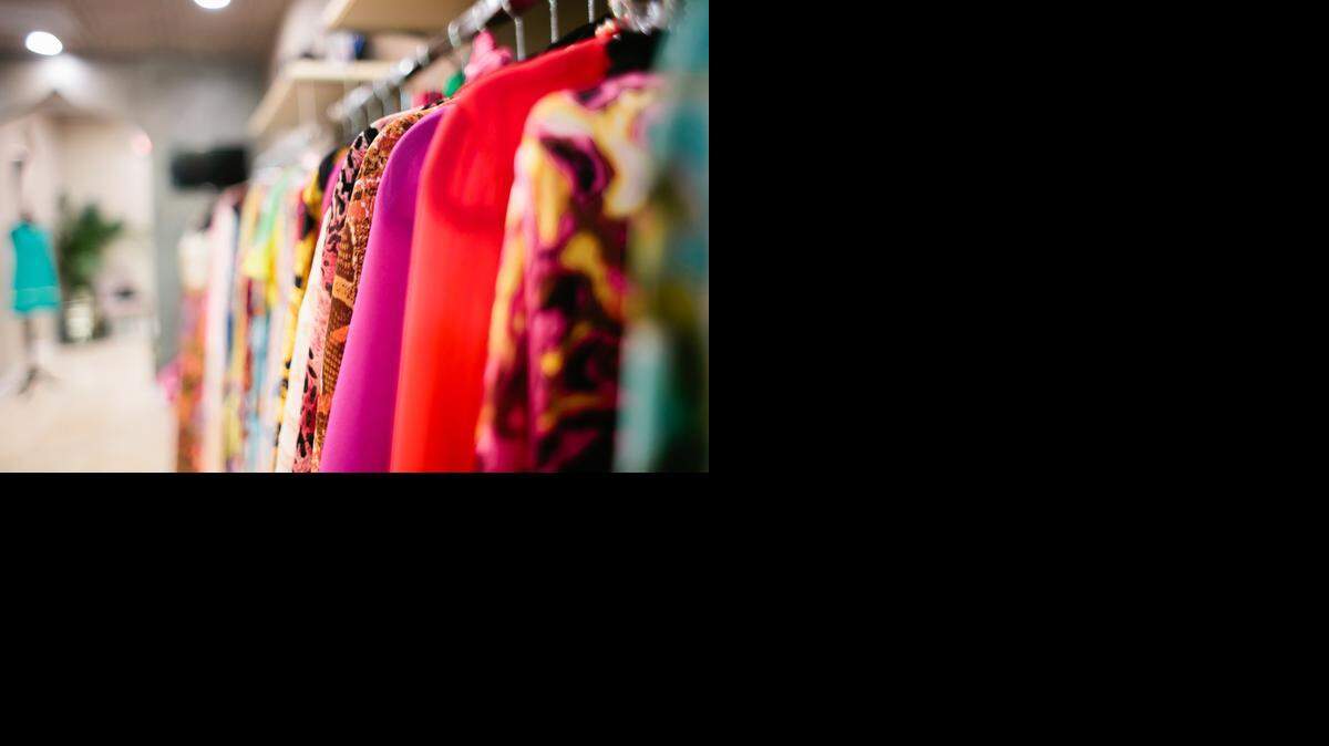 
Le Beau Maroc, a Moroccan themed boutique located in Surfside, sells Moroccan accessories and clothing, including handcrafted caftans — long dresses typically worn in Morocco, the Middle East and Eastern Mediterranean
