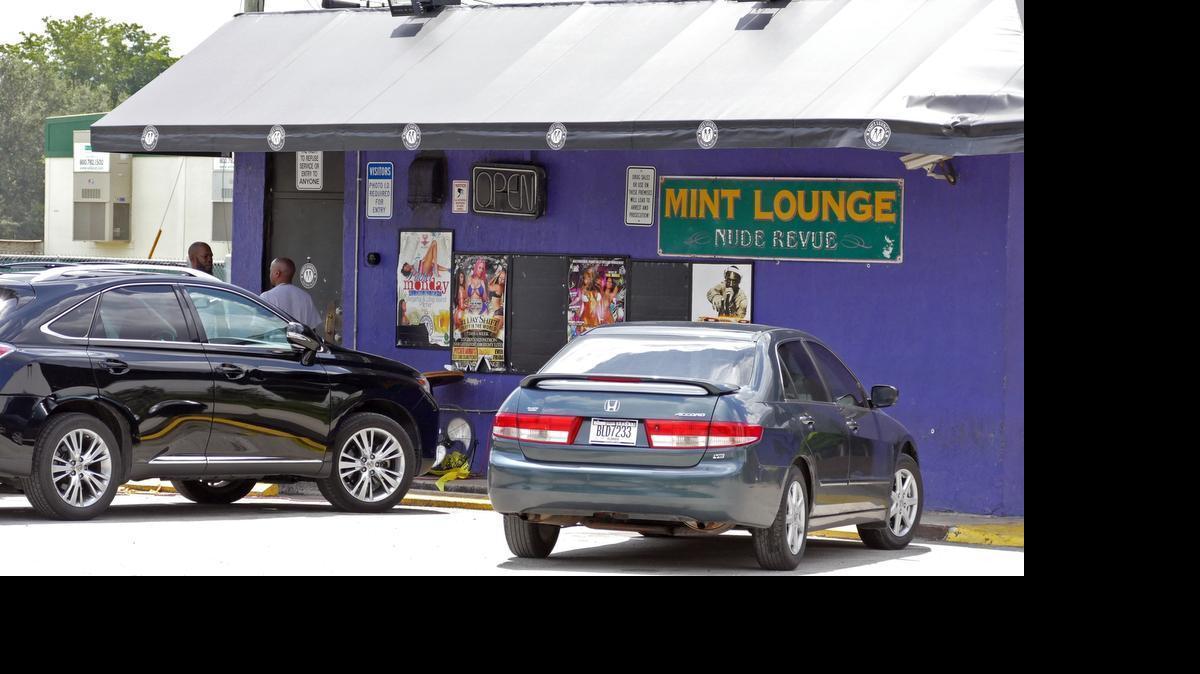 
Three people were shot outside a Miami Gardens strip club, Mint Lounge on Tuesday.
