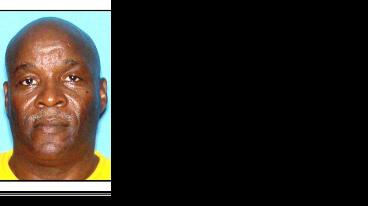 
Bert Smith, 60, suspect in shooting of his girlfriend and sister in Miami Gardens Wednesday night.
