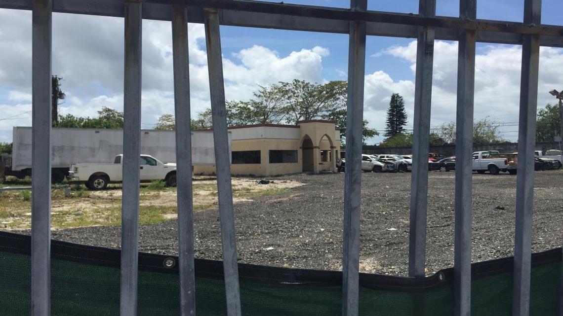 Frank Zambrana struggled to obtain a license from the city of Opa-locka for his heavy-equipment business at 2695 NW 141st St. Zambrana says local officials shook him down for thousands of dollars.