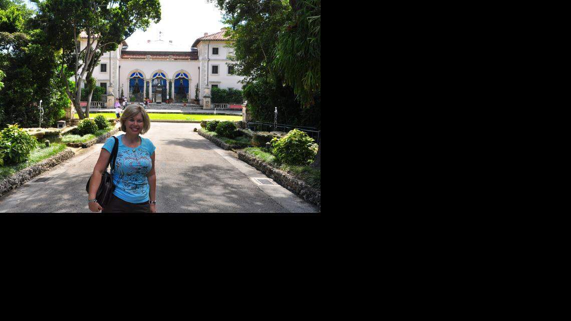 
Lynn Waddell at Vizcaya Museum and Gardens.
