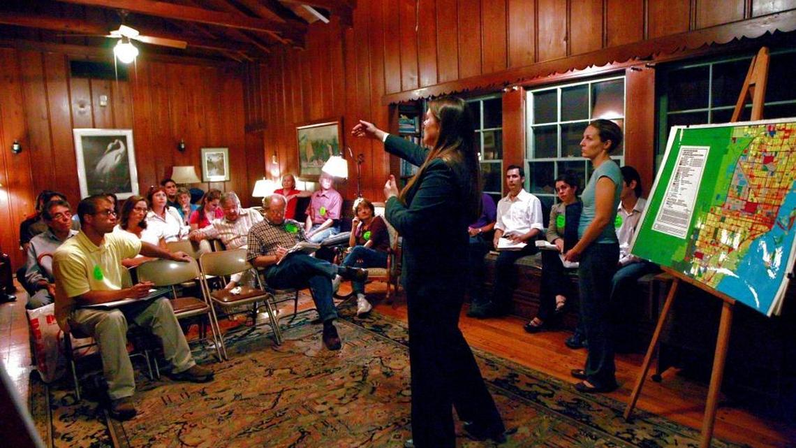 Laura Reynolds, then Tropical Audubon Society's executive director addresses a 2008 meeting about a proposed development near Miami-Dade's Urban Development Boundary.