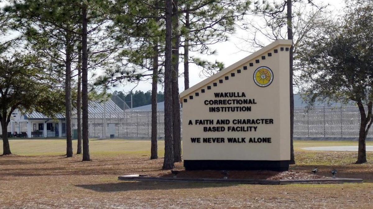 The entrance to the Wakulla Correctional Institution