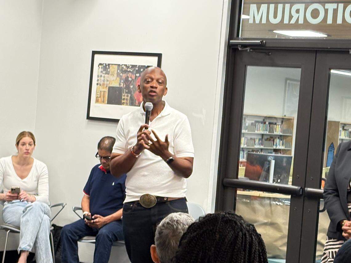 Miami-Dade Commissioner Oliver Gilbert addresses a budget town hall on Saturday, Aug. 2, 2025, at the North Dade Regional Library in Miami Gardens, a city he represents.