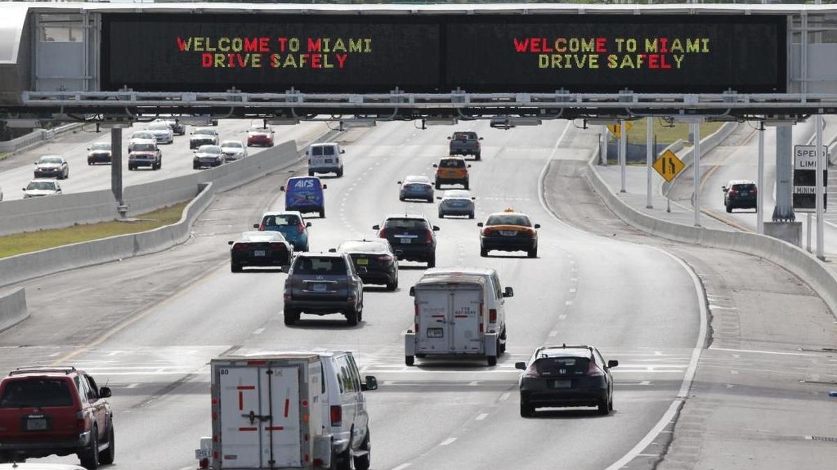 The toll plaza on State Road 836 approaching downtown Miami. The highway is under the jurisdiction of the Miami-Dade Expressway Authority. The Florida House passed a bill on Wednesday, March 9, 2016, to restructure the authority.