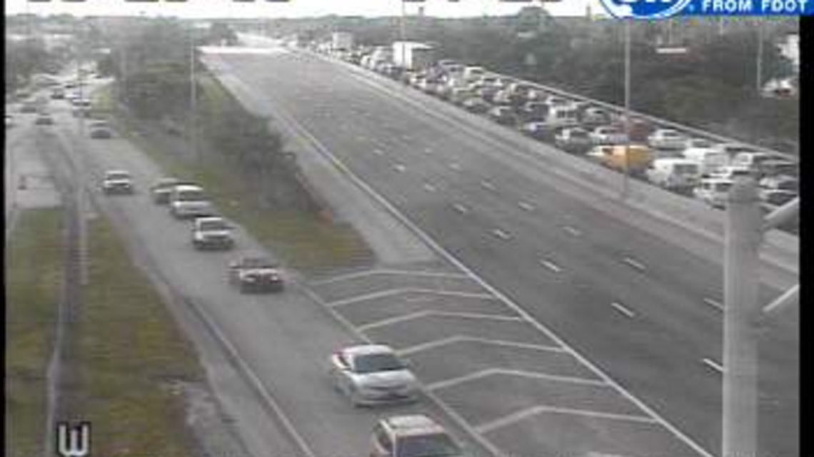 Traffic is shut down on the 826 due to a Pinecrest officer’s motorcycle accident.