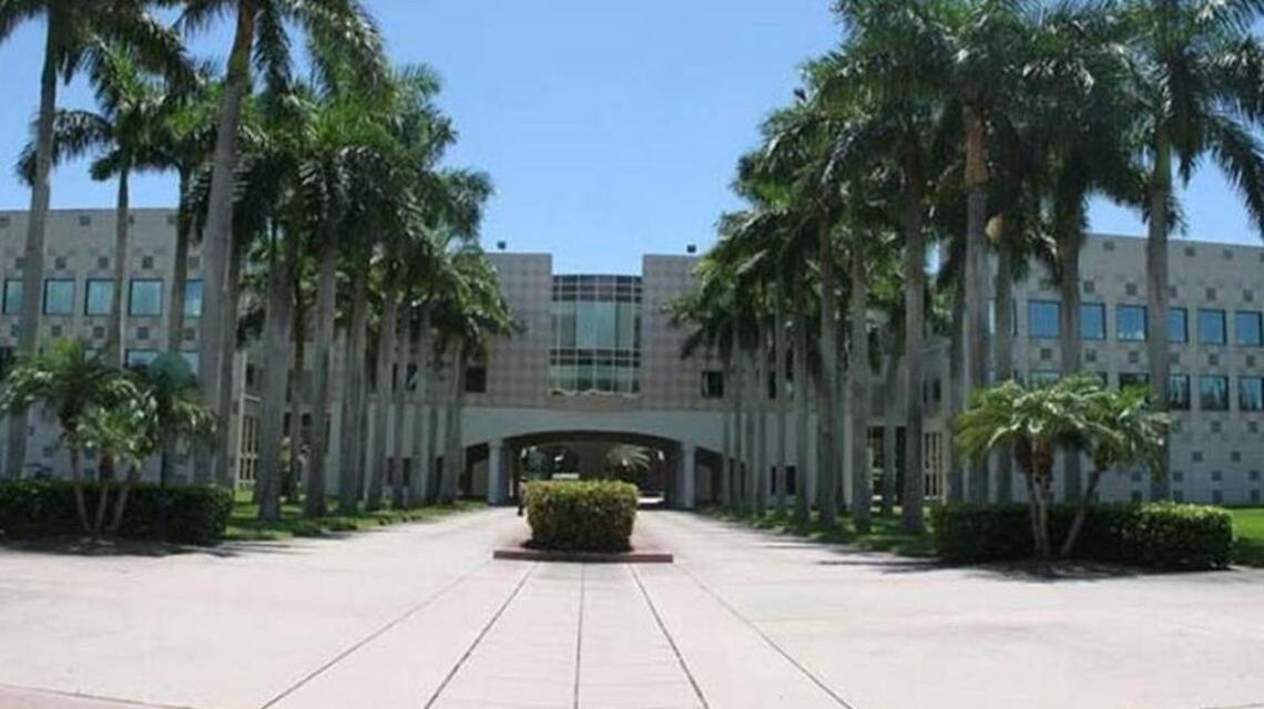 Ethics officials say it’s a conflict of interest; vice mayor calls it a ‘witch hunt’
