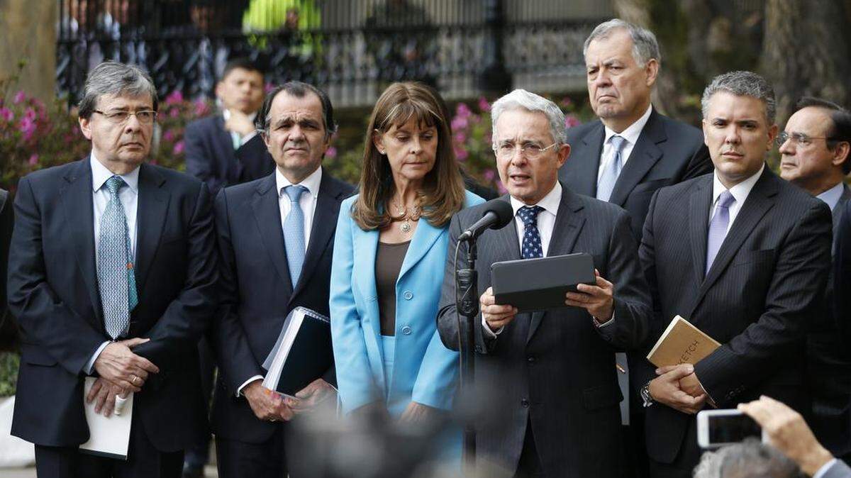 Colombian Vice President Marta Lucía Ramírez (center) in Bogotá on Oct. 4, 2016.
