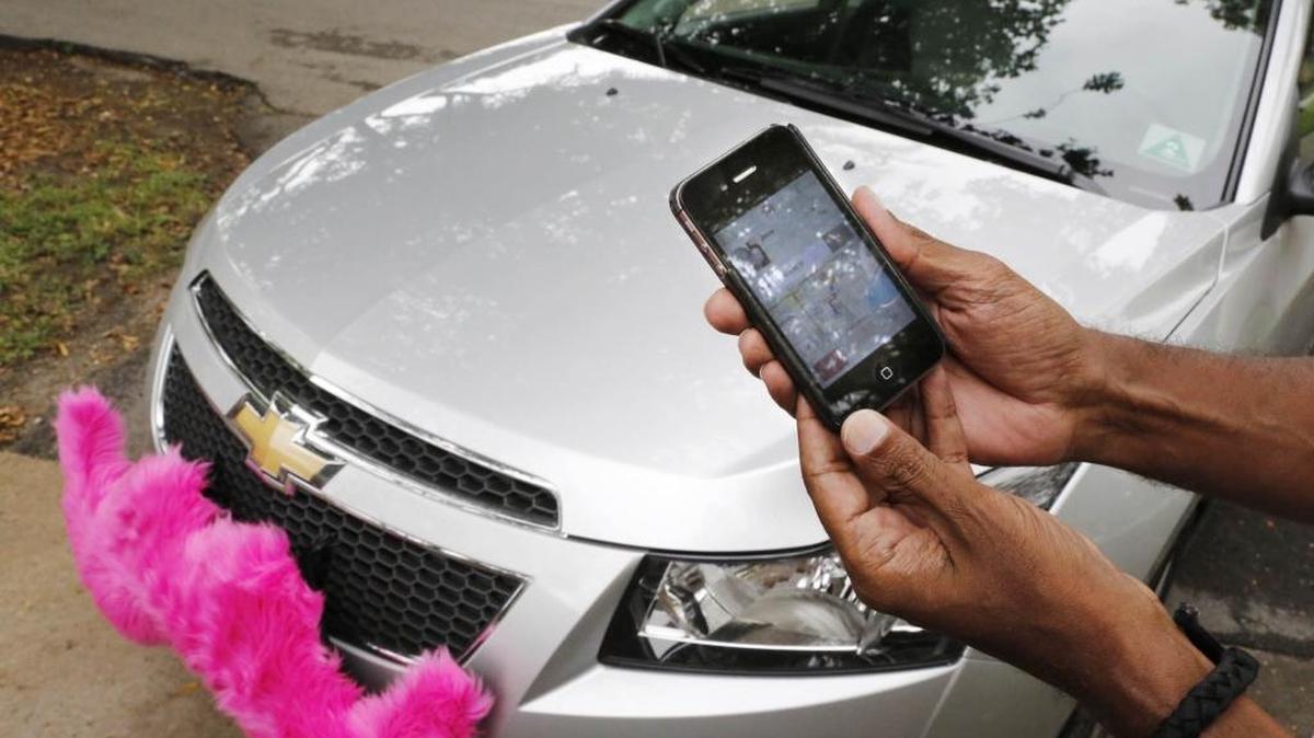 A Lyft car operating in Miami-Dade County.