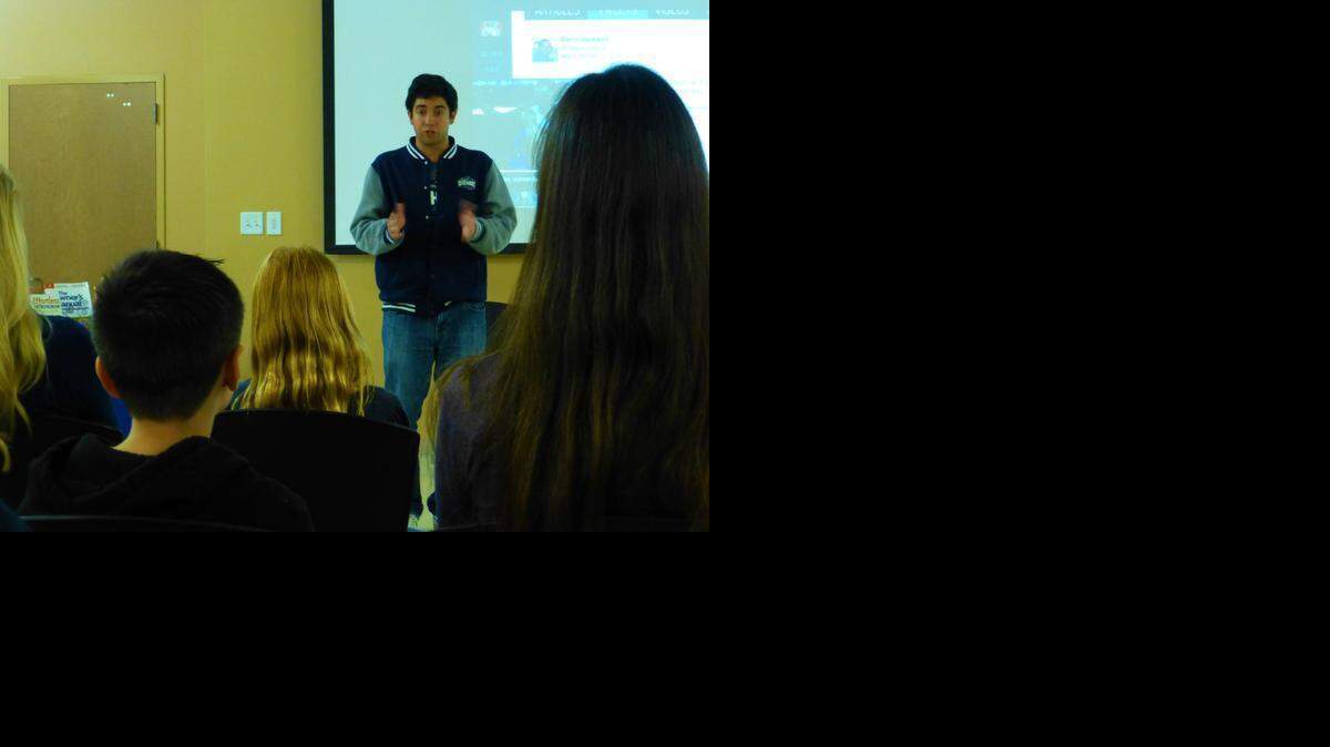 
Vicente Fernandez, 23, talked to kids about his sports aggregation website, SportsManias. 

