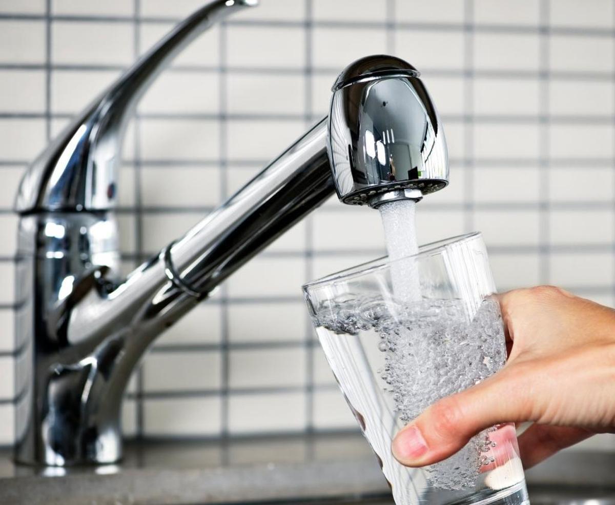 The tap water in Miami-Dade County may have a temporarily unappealing taste and smell as engineers inject a different type of chlorine into the pipes for a yearly cleansing process.