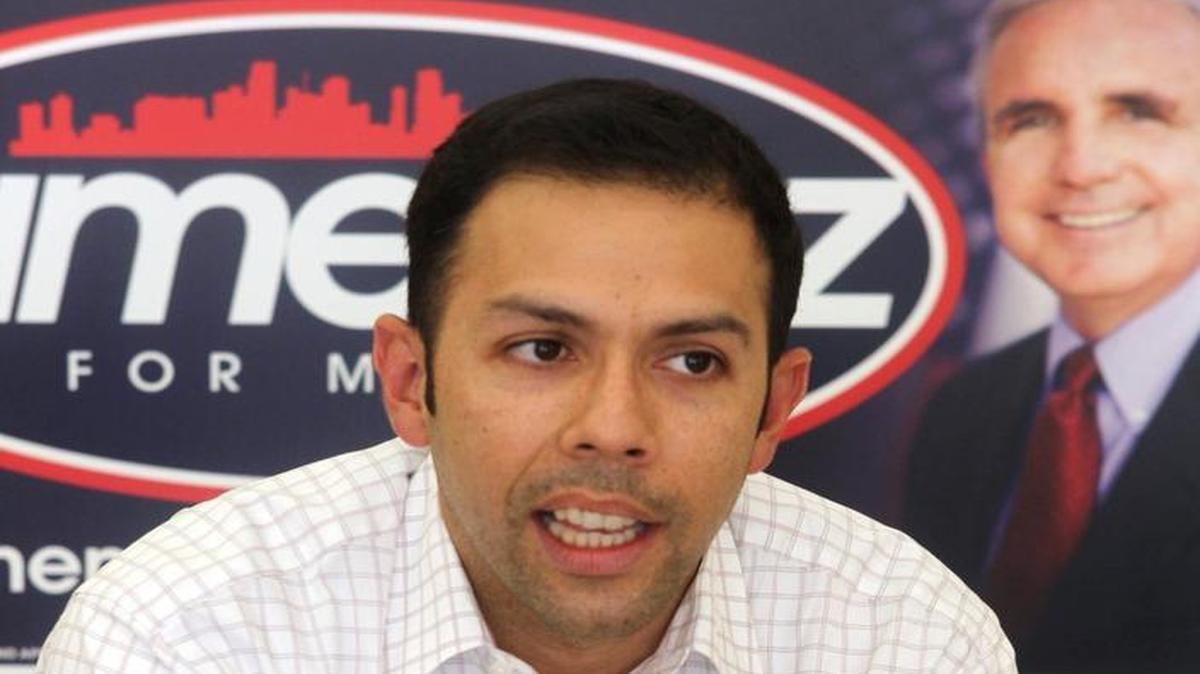 Jesse Manzano-Plaza, a top campaign official for Miami-Dade Mayor Carlos Gimenez, has ended his role as a consultant for Genting.