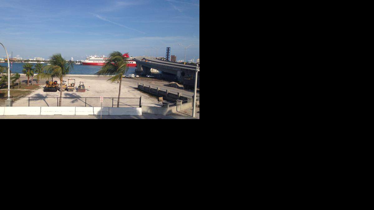 
The view of Parcel B from the AmericanAirlines Arena. The county-owned lot was advertised as a future park during the 1996 referendum that approved construction of the Miami Heat’s basketball arena. 
