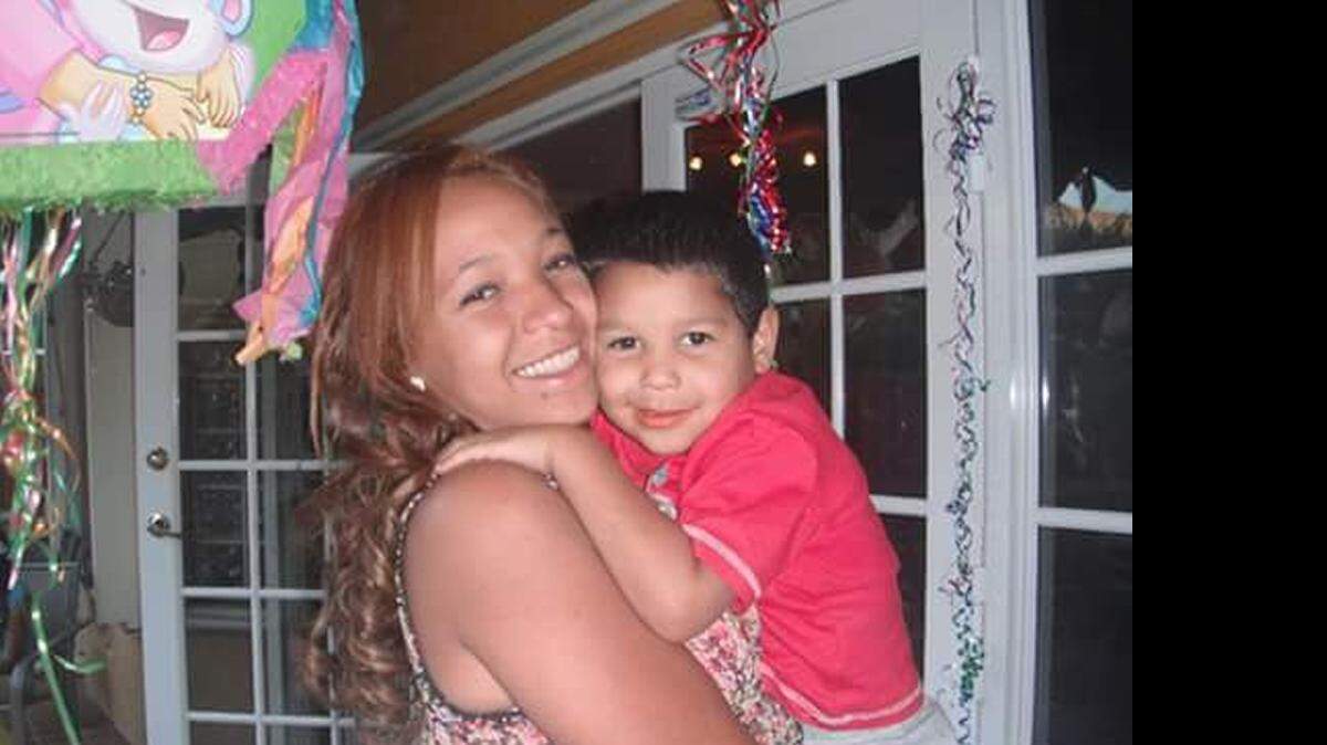 
Nairobis Alvarez Cruz, 23, pictured here with her son, died after suffering a medical emergency at a Miami-Dade jail.
