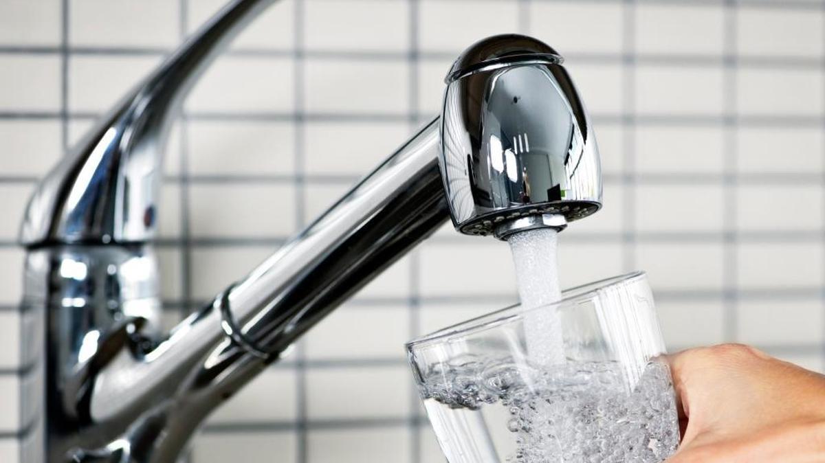Miami-Dade County commissioners are scheduled to vote on higher water fees for residents at the final budget hearing on Thursday, Sept. 20, 2018.