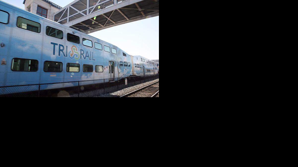 
Tri-Rail heading north leaves the Tri-Rail-Metrorail transfer station in Hialeah.
