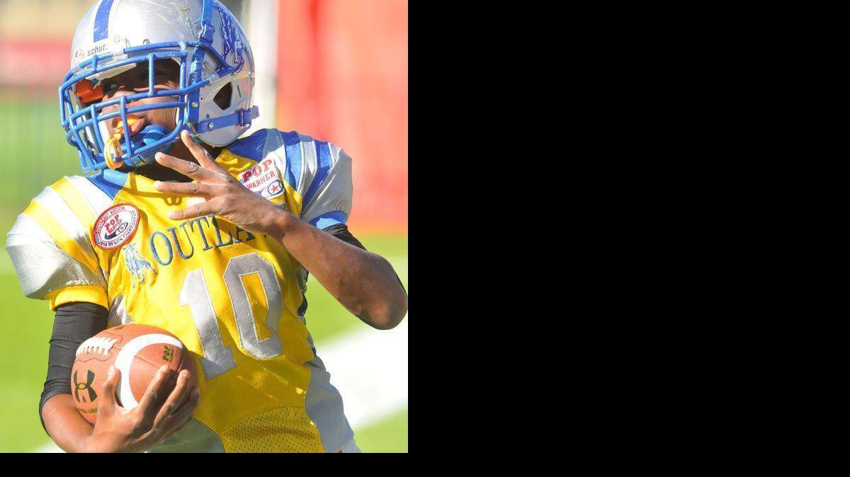 
Xavier McElliott helped the Gwen Cherry Bulls (age 8-10) beat the North Philly Aztecs (Pa.) 24-7 to win the Division I Junior Pee Wee National Championship during the 58th annual Pop Warner Super Bowl at the ESPN Wide World of Sports Complex at Disney World in Lake Buena Vista.
