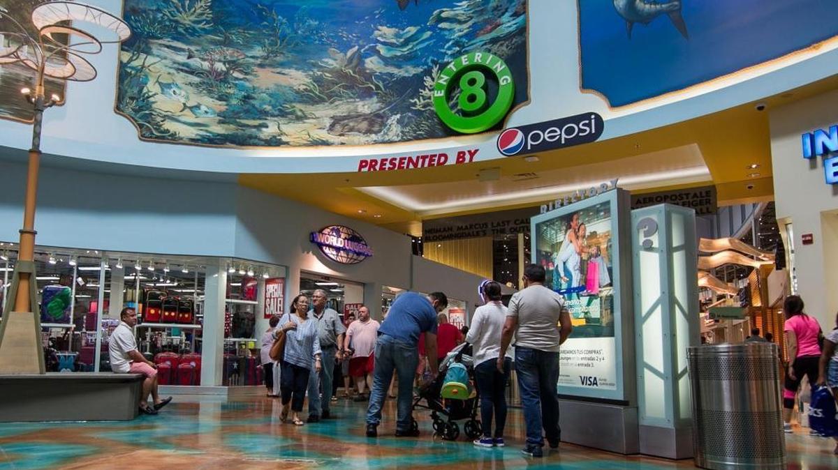 A day after a shooting scare at Dolphin Mall, it was back to business on Sunday, August 20, 2017.
