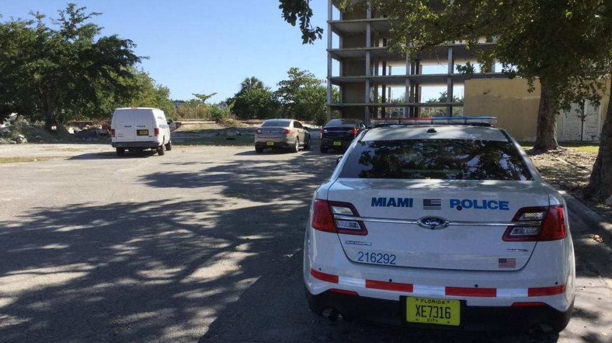 Miami police responded to Blue Lagoon Tuesday afternoon after a 911 call reporting that there may be a body came in. An adult man’s body was found floating in Blue Lagoon, near Miami International Airpor.