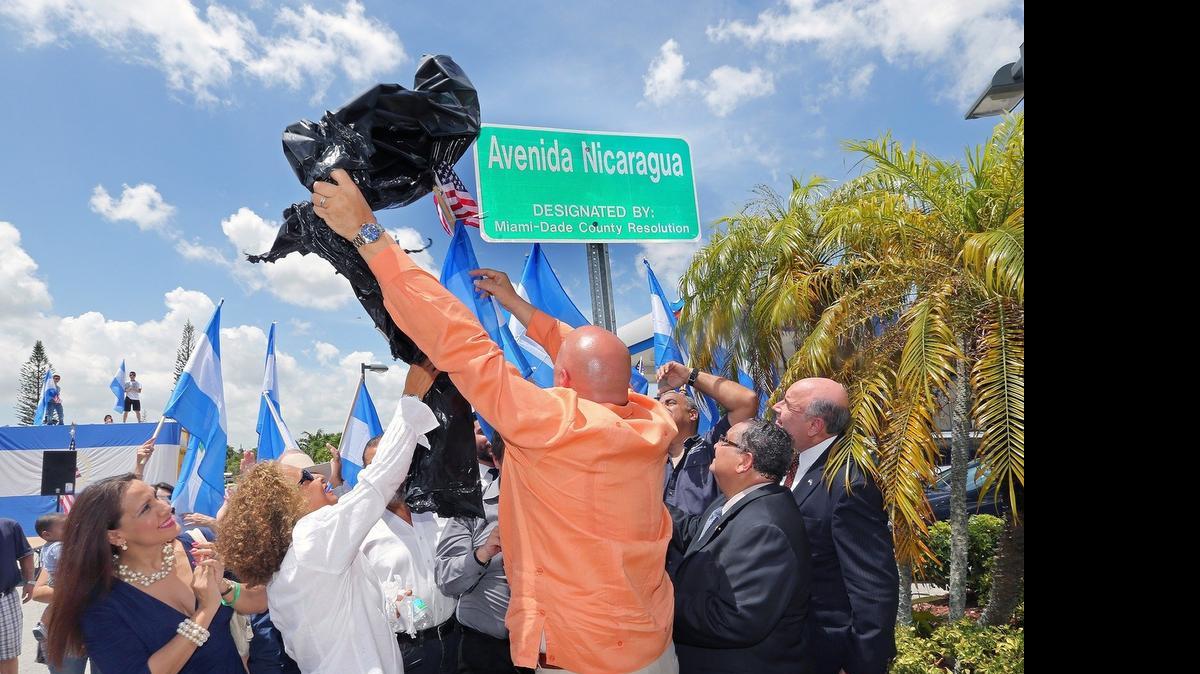 
Sweetwater officials and citizens officially name the corner of Southwest 104 Court and Flagler Street as 'Avenida Nicaragua' on Monday June 29, 2015
