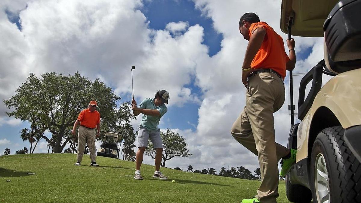The Melreese Country Club, a golf course run by a private company on a city park, may be offered by Miami as a stadium site for David Beckham and partners.