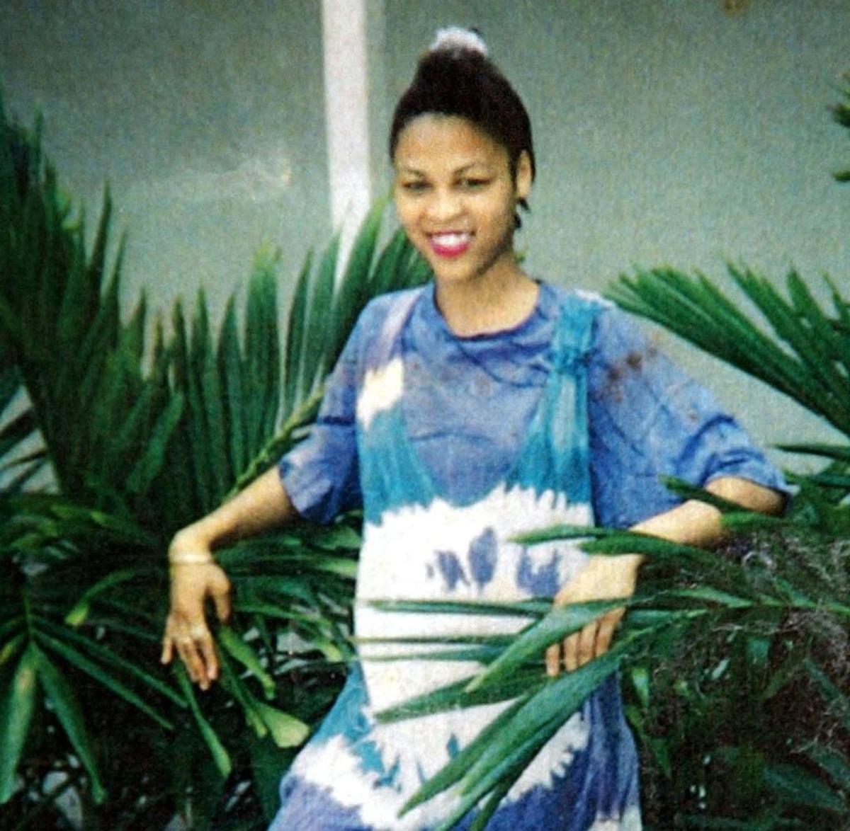 Lisa Dyke, then 18, in this copy of a photo from 1993.