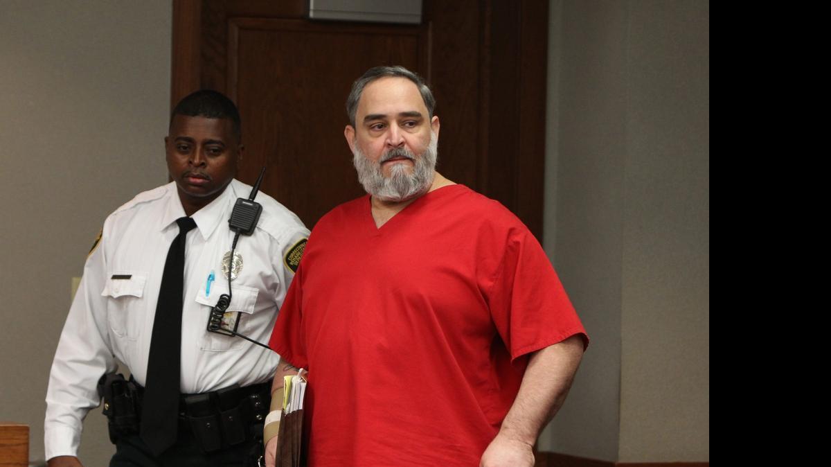 
Rafael Andres was sentenced to death Wednesday for the 2005 murder of an airport waitress.
