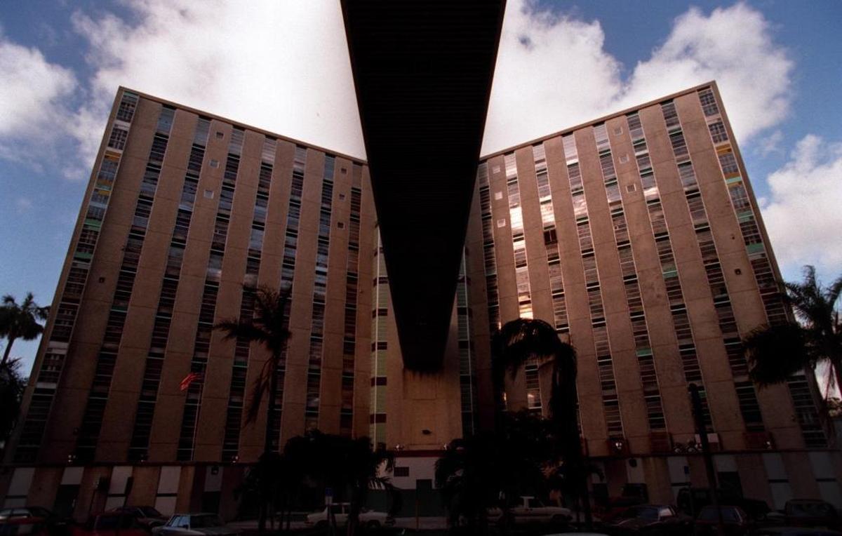 Two inmates from Miami’s Pretrial Detention Center died of suspected drug overdoses late Wednesday, Dec. 6, 2017.