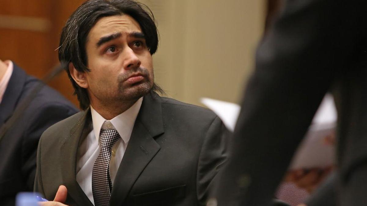 Opening statements for Derek Medina, the South Miami man who fatally shot his wife and posted a photo of her body on Facebook, begin in Miami-Dade court Tuesday, Nov. 10, 2015