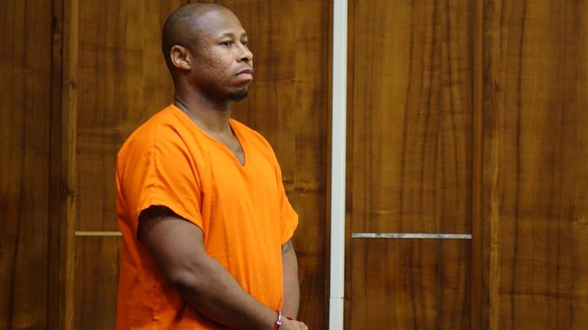 Miami’s Charles Johnson was sentenced to life in prison Thursday for the murder of Luvonia Williams in 2011. Circuit Judge Nushin Sayfie decided on life although a jury, in a 10-2 vote, recommended that he be executed.