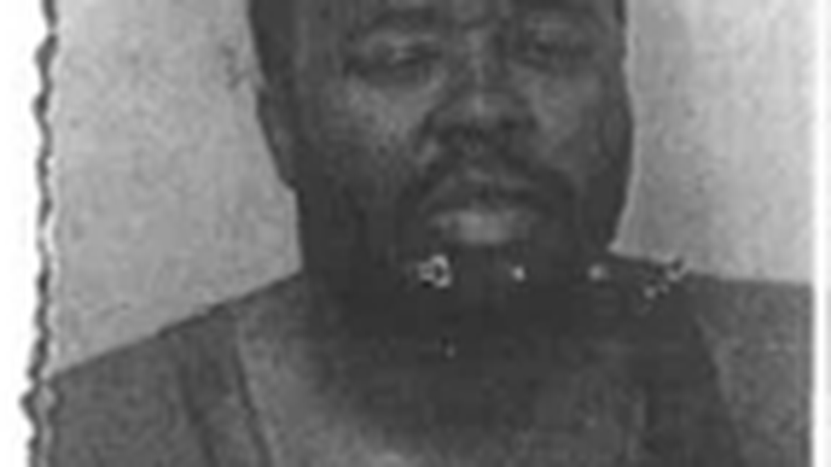 Dale Ewer’s 1990 mugshot