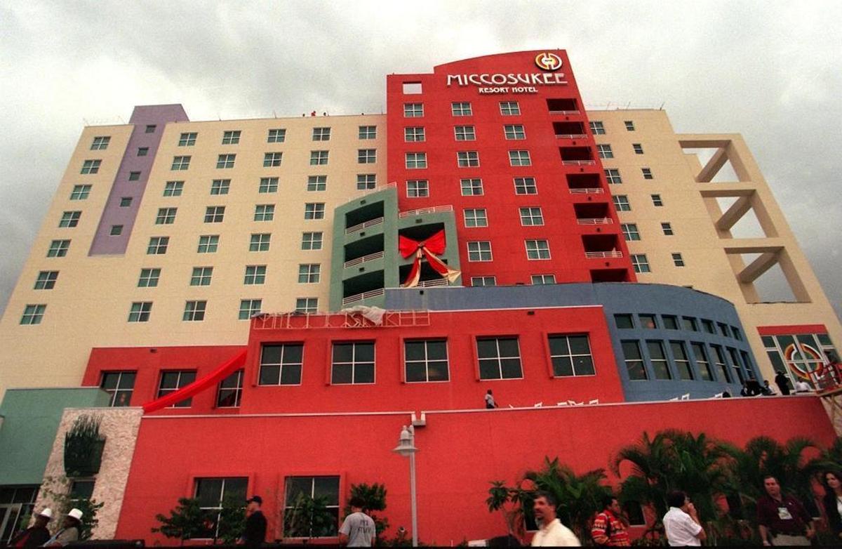 La tribu Miccosukee anunció que cerrará su casino el domingo a partir de las 6:00 p.m.por primera vez en 21 años de su apertura ante la propagación del coronavirus en Florida.