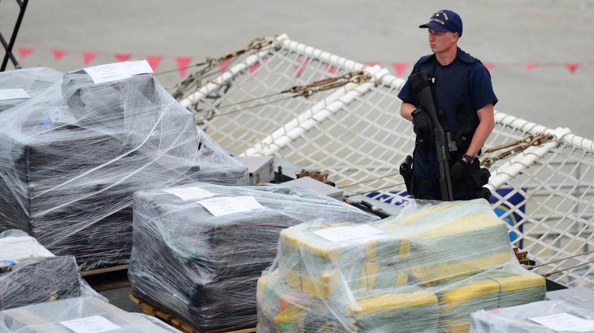 
Coast Guard Cutter Stratton crew offloads 34 metric tons of cocaine in San Diego on Monday, Aug. 10, 2015. The drugs were seized in 23 separate interdictions by Coast Guard cutters and Coast Guard law enforcement teams operating in known drug transiting zones.
