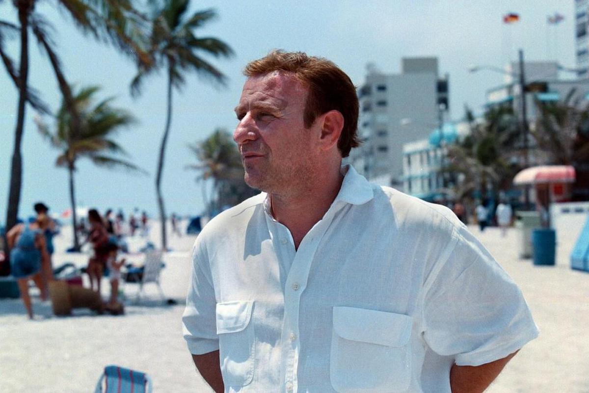 A Gus Boulis portrait on May 2, 1997, less than four years before he would be executed in his car on a Fort Lauderdale street. Boulis was finalizing a lease with the city of Hollywood to turn a property at Johnson Street and the Broadwalk into a luxury hotel.
