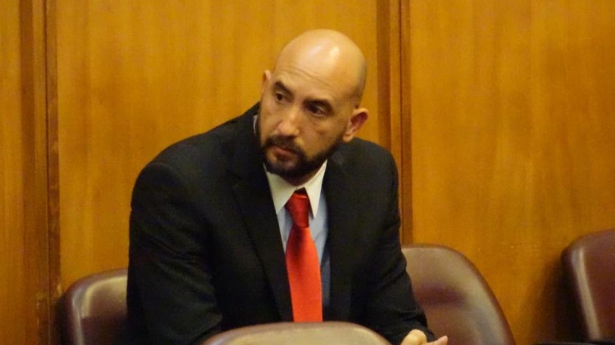 Karel Rosario, the former Miami-Dade police detective who sold jewelry stolen from a suspect’s home, in court after he was sentenced to 366 days in prison.