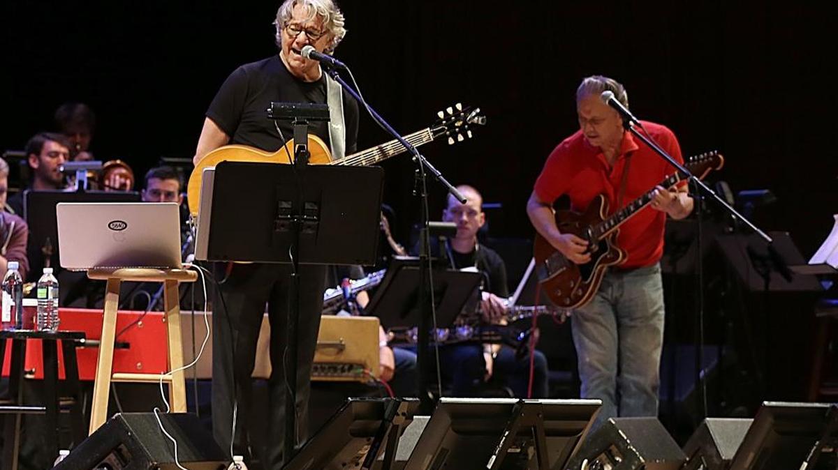 Rock musician Steve Miller (with blues musician Jimmie Vaughan, right) gives advice to Miami-Dade jazz band students at Jazz Roots’ Sound Check program on April 7, 2017 at the Adrienne Arsht Center for the Performing Arts.