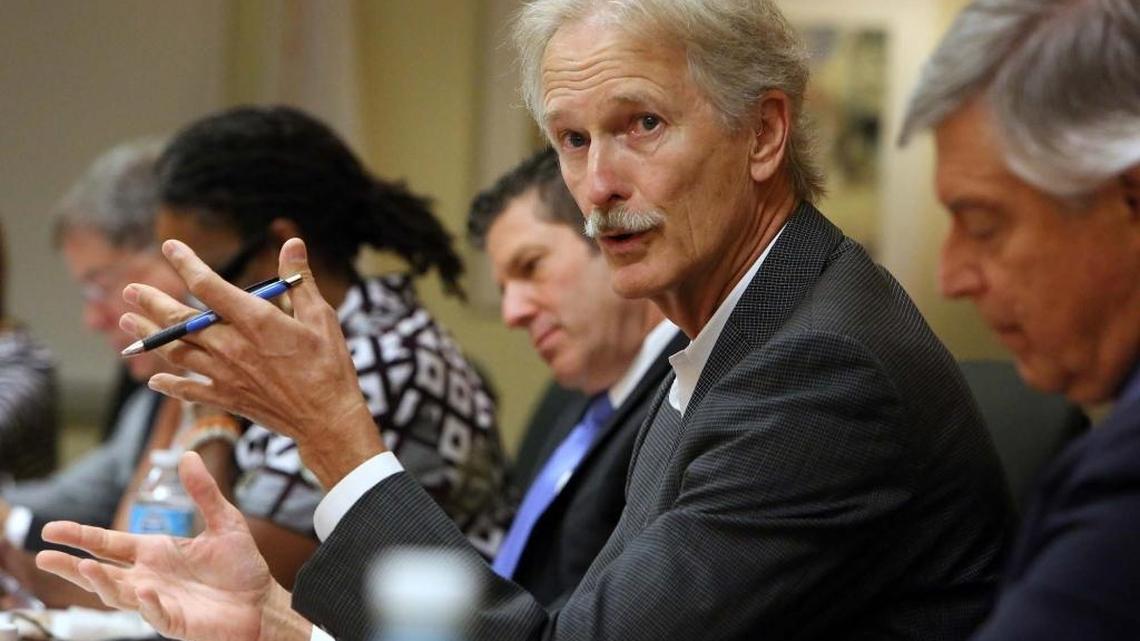 Charles Dusseau, a former Friends of WLRN chairman and former Miami-Dade County commissioner, discusses an option for the School Board to sell the license for the public radio station.