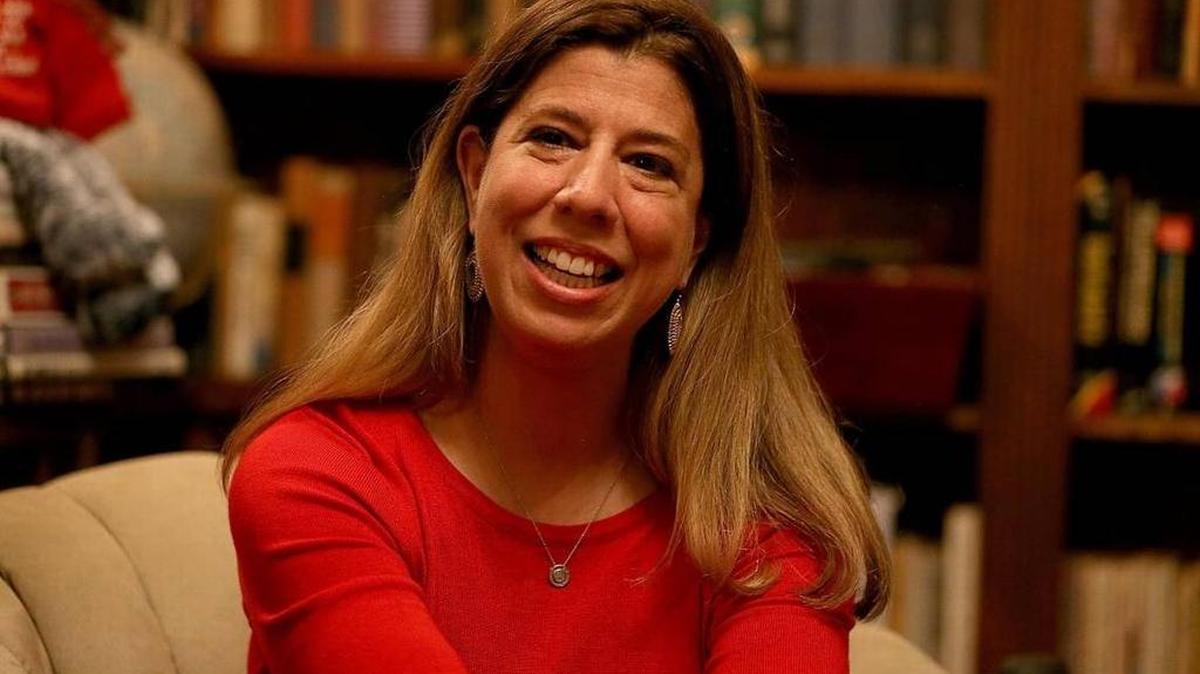 Molly Winters Diallo, a teacher at Alonzo and Tracy Mourning Senior High, will be sworn in April 14 as a member of the Bay Harbor Islands Town Council.