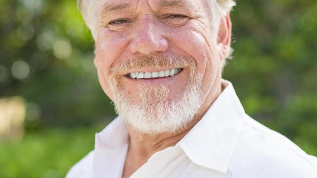 Modesto “Mo” Abety is running for a School Board seat in District 6.