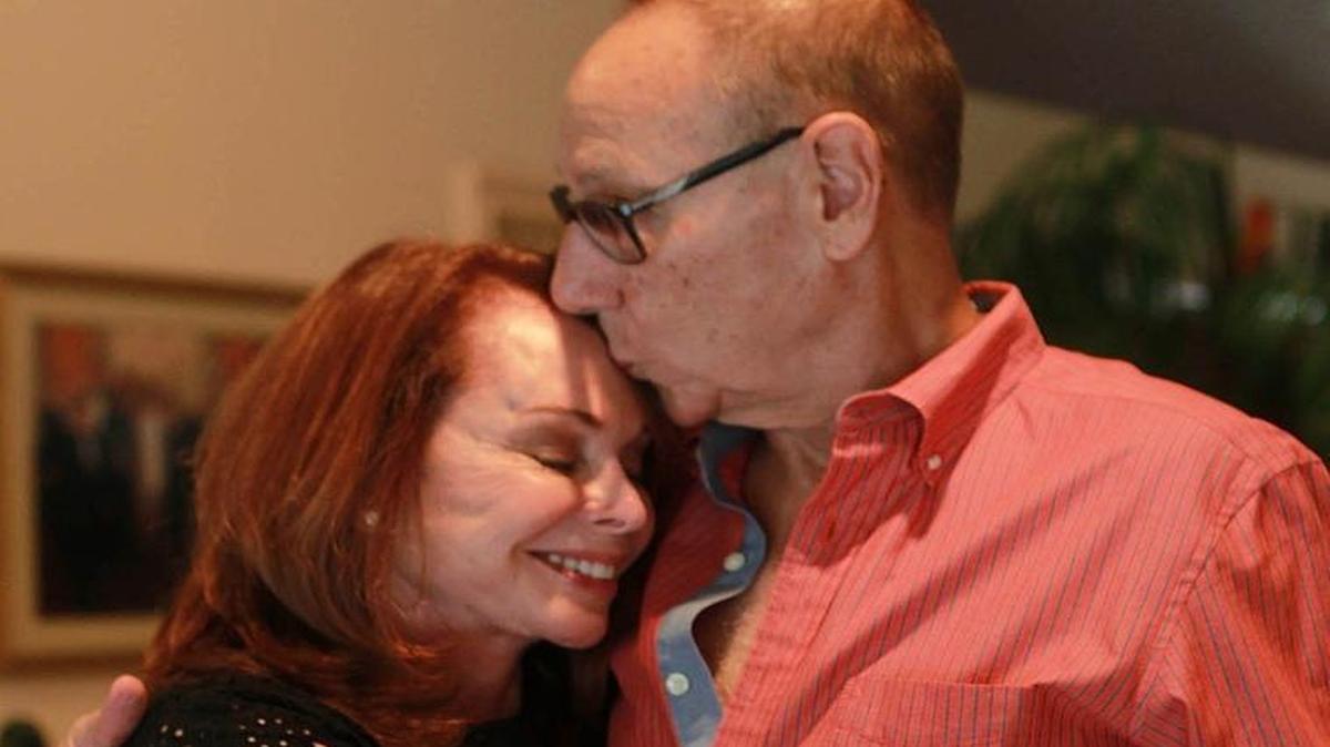 
Steven Sotloff's parents, Shirley and Arthur, shared stories about their son Steven, the Pinecrest journalist slain by the Islamic State, at their Pinecrest home on August 14, 2015. 
