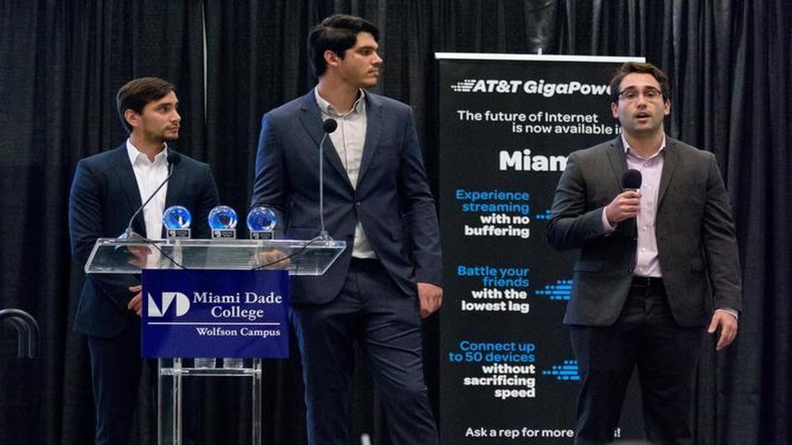 Bid.Aero co-founders Anthony Leon, Gabriel Martinez and Nicholas Rodriguez pitch before a crowd at Refresh Miami’s Demo Day. Bid.Aero, a marketplace for airplane and engine parts, is part of StartUP FIU’s first cohort.
